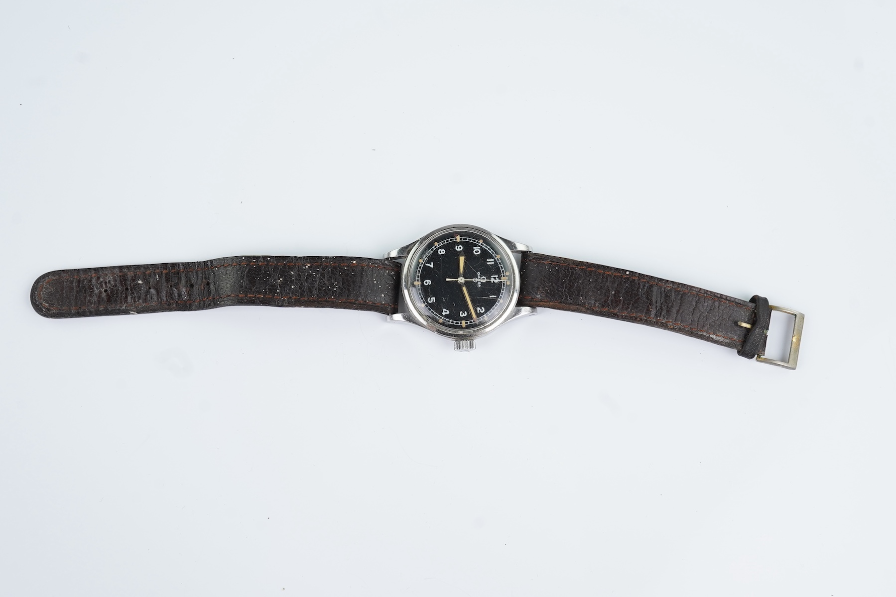 A gentleman's stainless steel Omega R.A.F. issue 6B/542 British military manual wind wrist watch, issued only in 1953